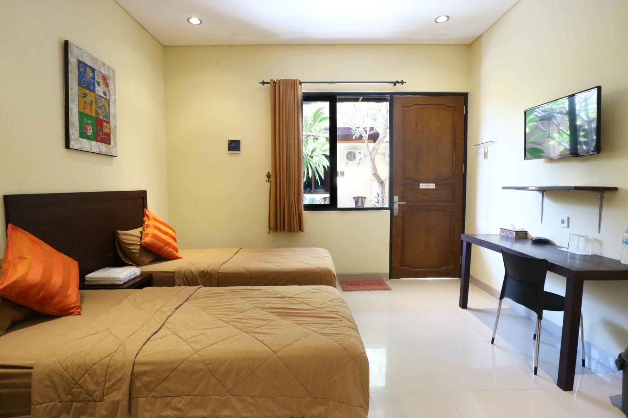 Dee Mansion Hotel Denpasar Kültér fotó