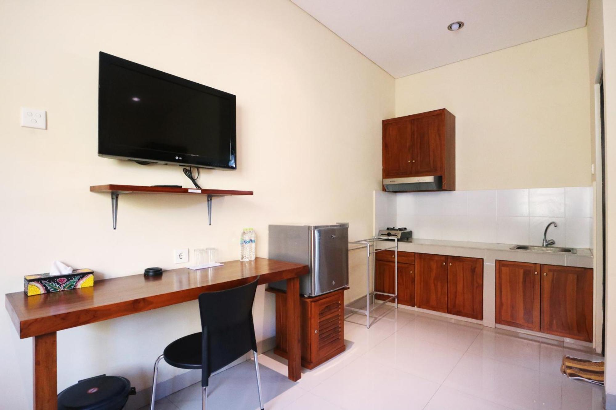 Dee Mansion Hotel Denpasar Kültér fotó
