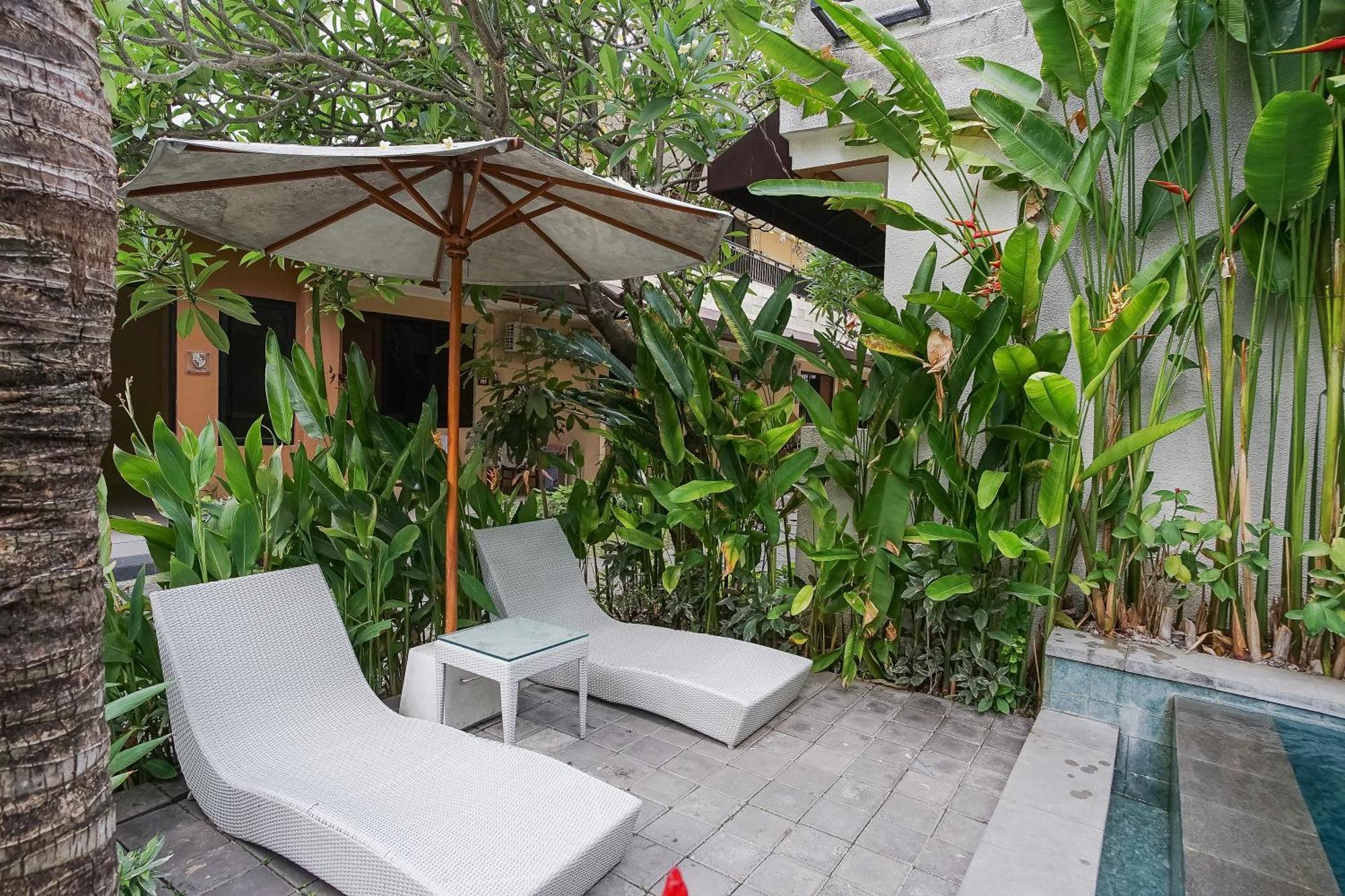 Dee Mansion Hotel Denpasar Kültér fotó